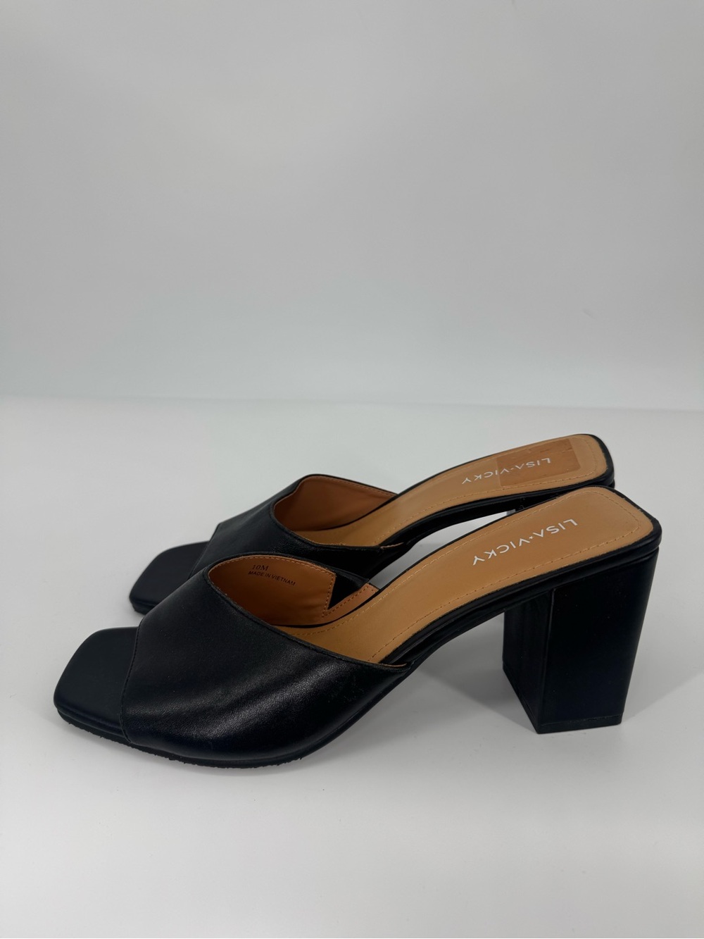 Lisa Vicky Black Block Heel Mule Sandals Square Toe Y2K Office Basics Size 10M